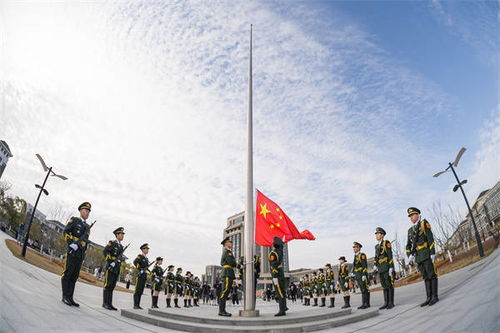 滬上高校師生以創(chuàng)新校歌致敬先賢，共迎元旦佳節(jié)